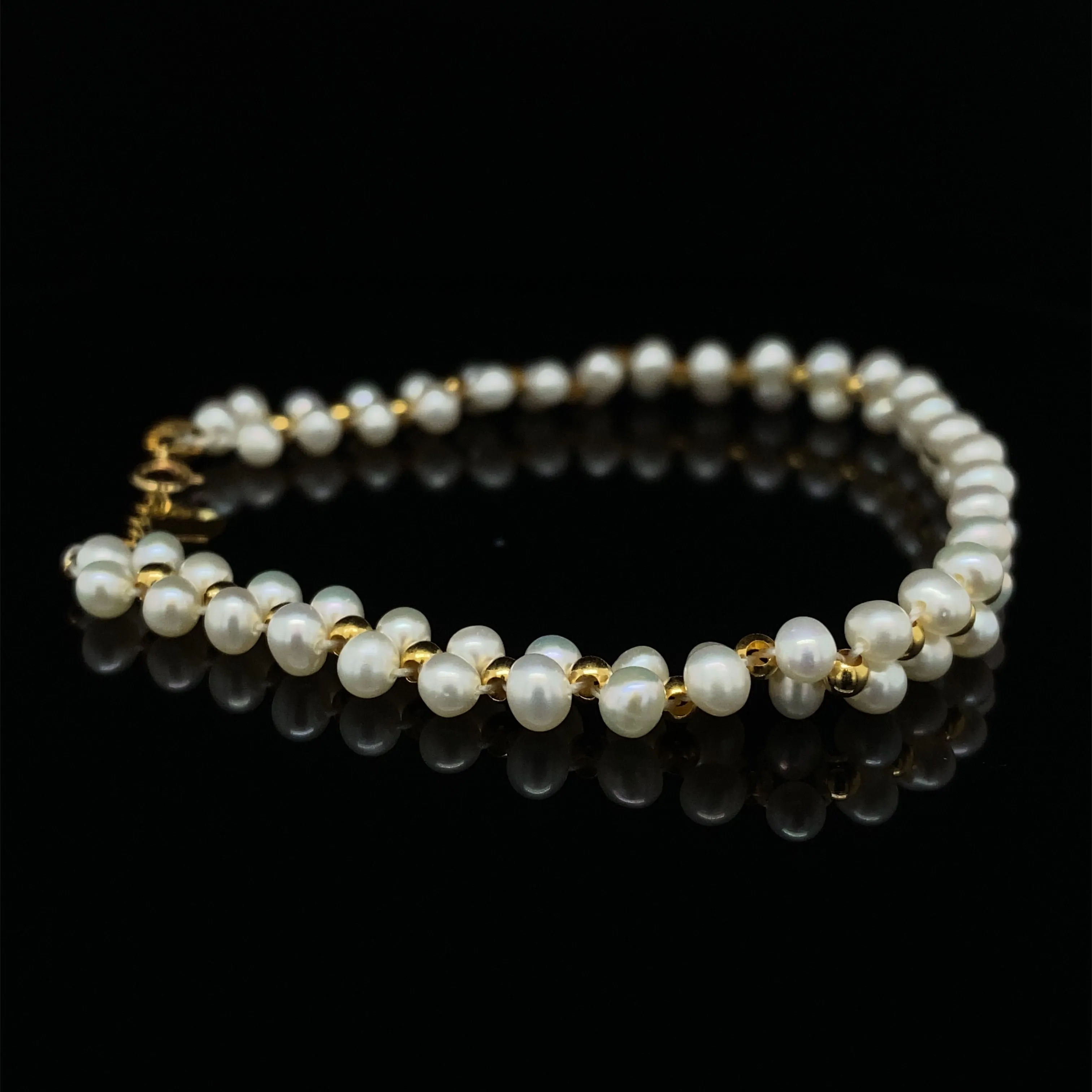#GOLD2024 | Stitched Pearl Station Bracelet 18kt